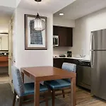 Homewood Suites By Hilton Kansas City Airport